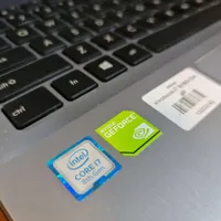 ایسوس سبک و باریک چهار گیگ گرافیک core i7 ram 32|رایانه همراه|شیراز, فرگاز|دیوار