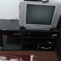 تلویزیون ۲۱اینج با میز دستگاه دیجتالی|تلویزیون و پروژکتور|بیستون, |دیوار