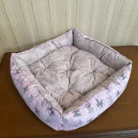 تشک (جای خواب )سگ و گربه و تشک داخل باکس و ماشین