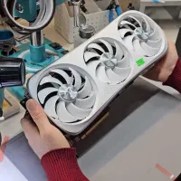 تعمیر کارت گرافیک / لپتاپ / مادربردPC و PS5-XBOX