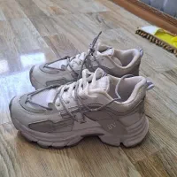 کتونی سایز ۳۷