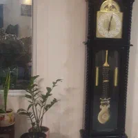 ساعت ایستاده چوبی