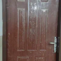 یک عدد درب سرویسی