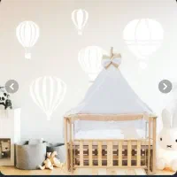 تخت کنار مادر