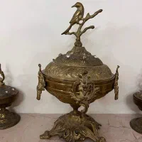 آجیل خوری بزرگ