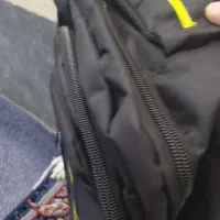 کیف مدرسه نو|کیف، کفش، کمربند|قم, وادی السلام|دیوار