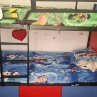 تخت دو طبقه