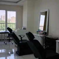 اجاره صندلی در تمام لاین های زیبایی