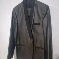 کت وشلوارنو