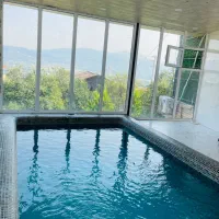 استخر و جکوزی شیرگاه لفور