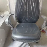 صنندلی اداری و مدیریتی نونو استفاده‌ نشده