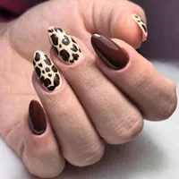 آموزش تخصصی و خدمات کاشت ناخن|خدمات آرایشگری و زیبایی|بندرعباس, |دیوار