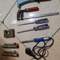 تعدادی ابزار با کیفیت و سیم سیار با کابل