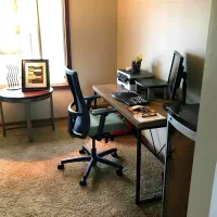 میز تحریر / اداری / کامپیوتر / گیمینگ / استودیو|میز تحریر و کامپیوتر|شیراز, زرهی|دیوار