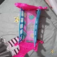 صندلی و عروسک|تخت و صندلی بچه|کرمانشاه, |دیوار