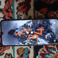 گوشی درحدنو کلن ۶ماه استفاده شده