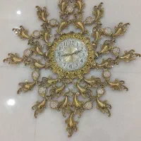 ساعت برنز بسیار شیک