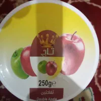 مقداری جنس به قیمت عمده به فروش می رسد