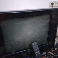 تلویزیون سامسونگ ۲۱ اینج سالم نیاز به انتن دارد