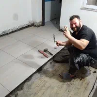 کاشی و سرامیک کاری .دیوارچینی