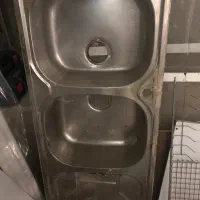 سینک و روشویی و آب چکان