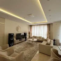 92متری 6 واحدی / پارکینگ اختصاصی /جمهوری/کد 0055