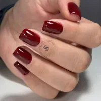 خدمات ناخن و زیبایی ویژه بانوان در سالن صحرایی