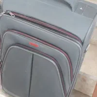 چمدان مسافرتی