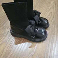 بوت دخترانه