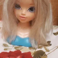 عروسک نیم تنه