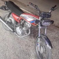 یک دست موتور سیکلت ۱۲۵