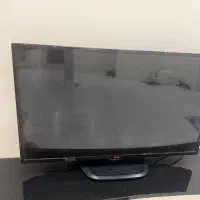 تلویزیون ال جی ۴۲ اینچ و میز تلویزیون