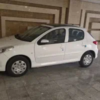 پژو ۲۰۷ پاناروما