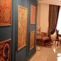 کارمند خانوم جوان