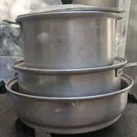 سه عدد قابلمه روحی به همراه آبکش بزرگ