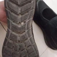 کفش کتونی|کیف، کفش، کمربند|بومهن, |دیوار