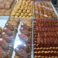 تولید و پخش انواع شیرینی خشک به صورت عمده