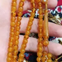 تسبیح کهربا سه عدد