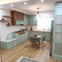 نیروی آقا مونتاژکار کابینت.