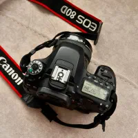Canon 80D دوربین با لنز