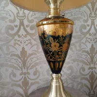 آباژور کنار سالنی رو میزی کریستال