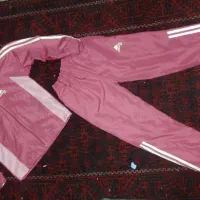 ست و لباس ورزشی