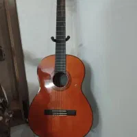 گیتار یاماها C70