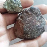 سنگهای قیمتی وبا ارزش|کلکسیون اشیاء عتیقه|ساوه, |دیوار