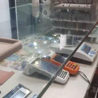 تجهیزات و دکوراسیون کامل طلافروشی - فوری