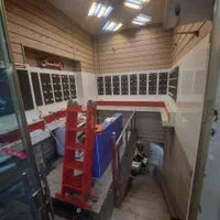 بازار10مترمغازه همکف و105متر زیرزمین برخیابان خیام