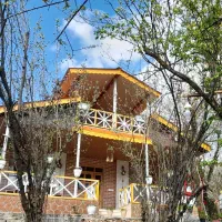 کلبه جنگلی،یک کیلومتری سدلفور