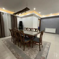 ویلا قوی سپید انزلی|اجارهٔ کوتاهمدت ویلا و باغ|بندر انزلی, معلم|دیوار