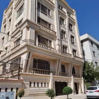 خانه ویلایی در خیابان جمهوری