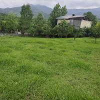 زمین مسکونی ۳۰۰ متر سند تک‌برگ